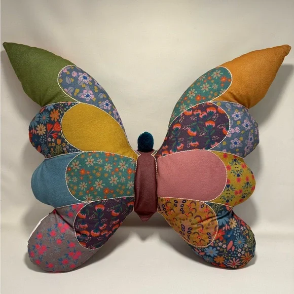 NWT Natural Life Butterfly Decorative Pillow - Picture 3 of 4